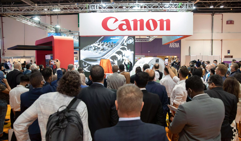 Capturing the Essence: Wise Monkeys – Your Premier Dubai Photographer